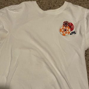 Nike t-shirt